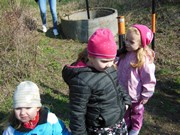 Ukliďme Česko - ukliďme cestu do lesa